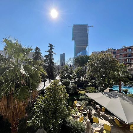 Apartment In Skanderbeg Square - Tirana Center 1 Экстерьер фото