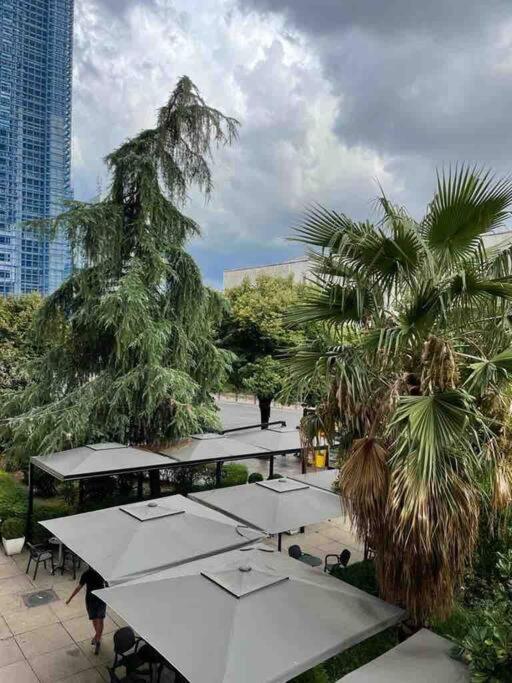 Apartment In Skanderbeg Square - Tirana Center 1 Экстерьер фото